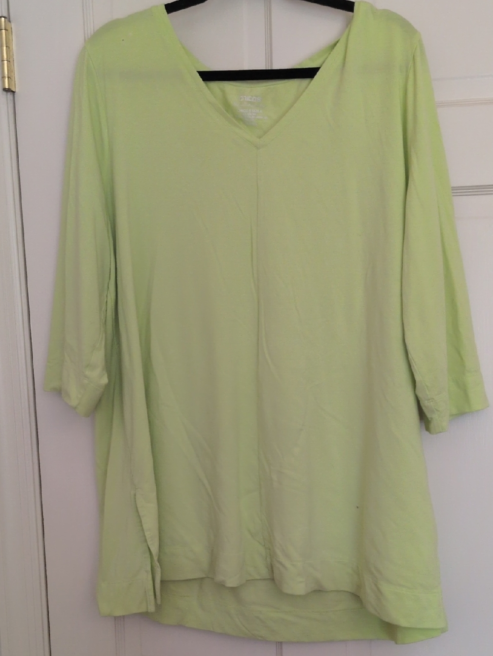 Chico's Light Lime V-Neck Tunic